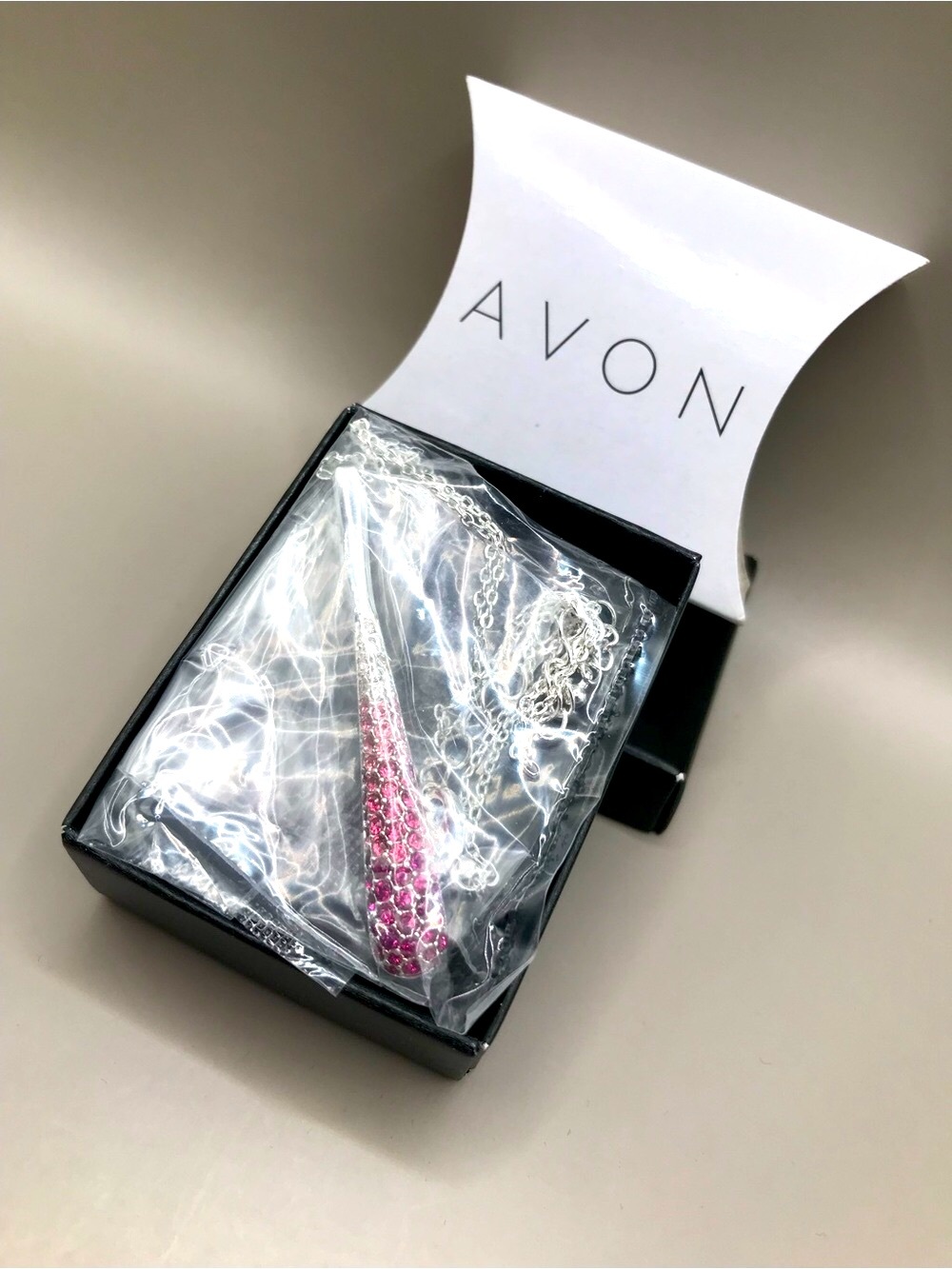 Avon McKayla Hombre Pink Crystal Teardrop Pendant Necklace